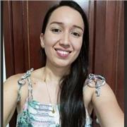 Sou uma Colombiana que da aulas de espanhol para qualquer pessoa que tenha interesse